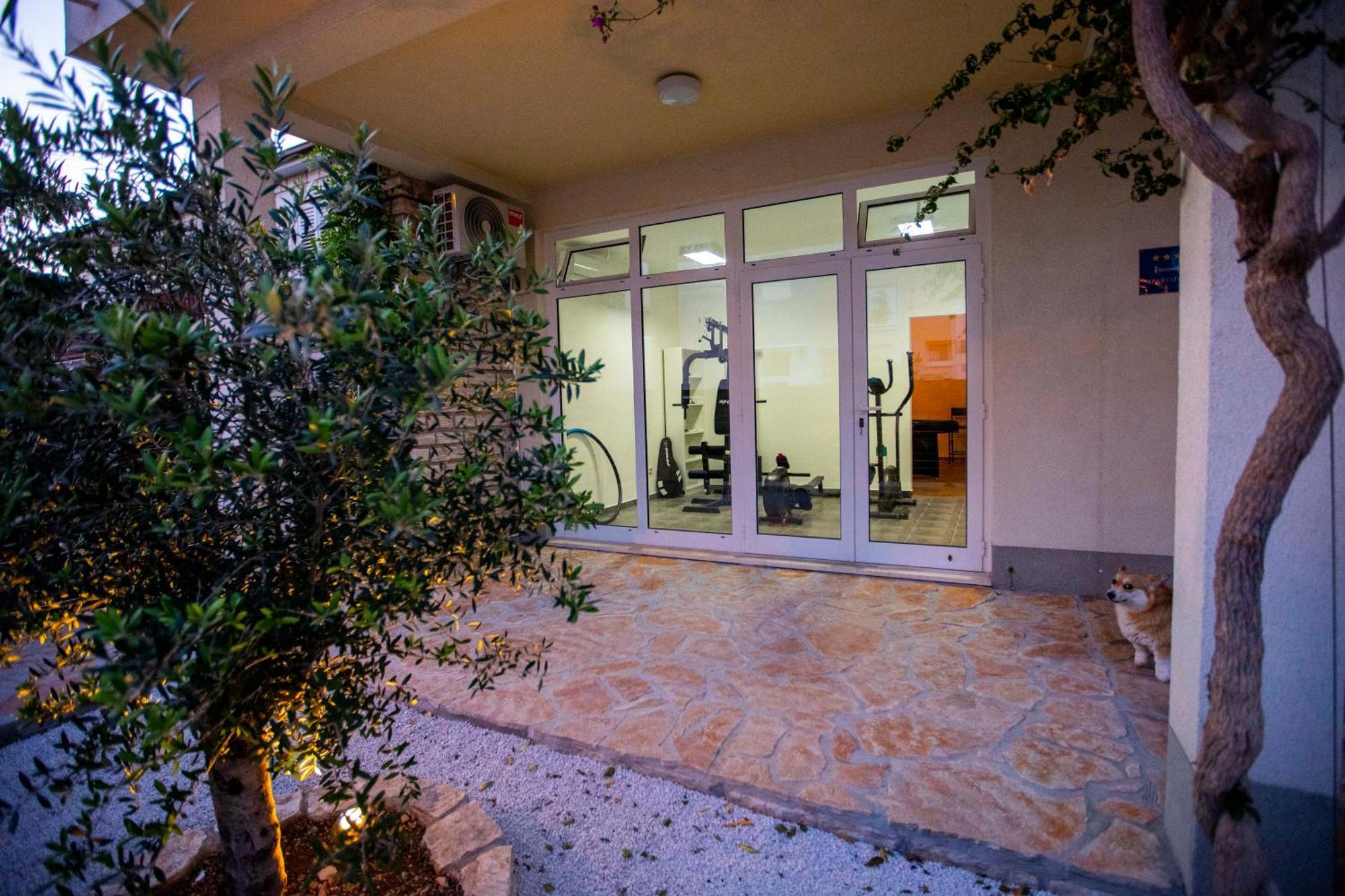Apartment Laura Трогір Екстер'єр фото